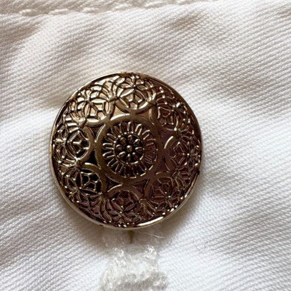 WHBM White Denim Jacket w/ Silver Floral Embroidery Womens 8 Vintage - Picture 4 of 15